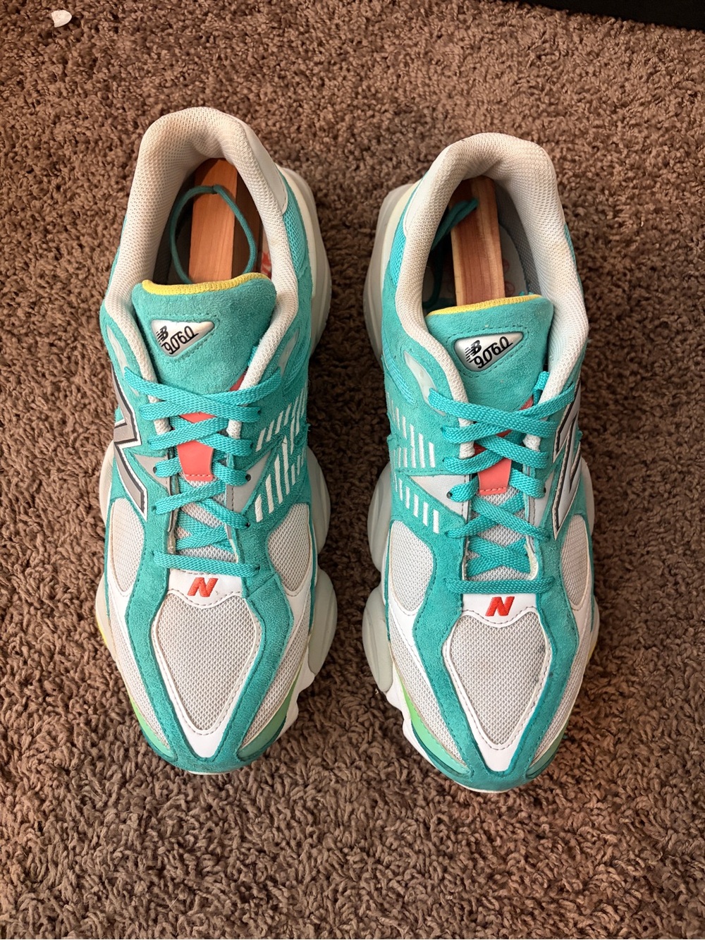 New balance 9060 cyan burst